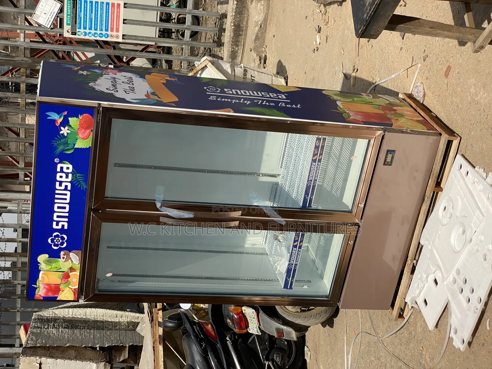 Double Door Standing Chiller
