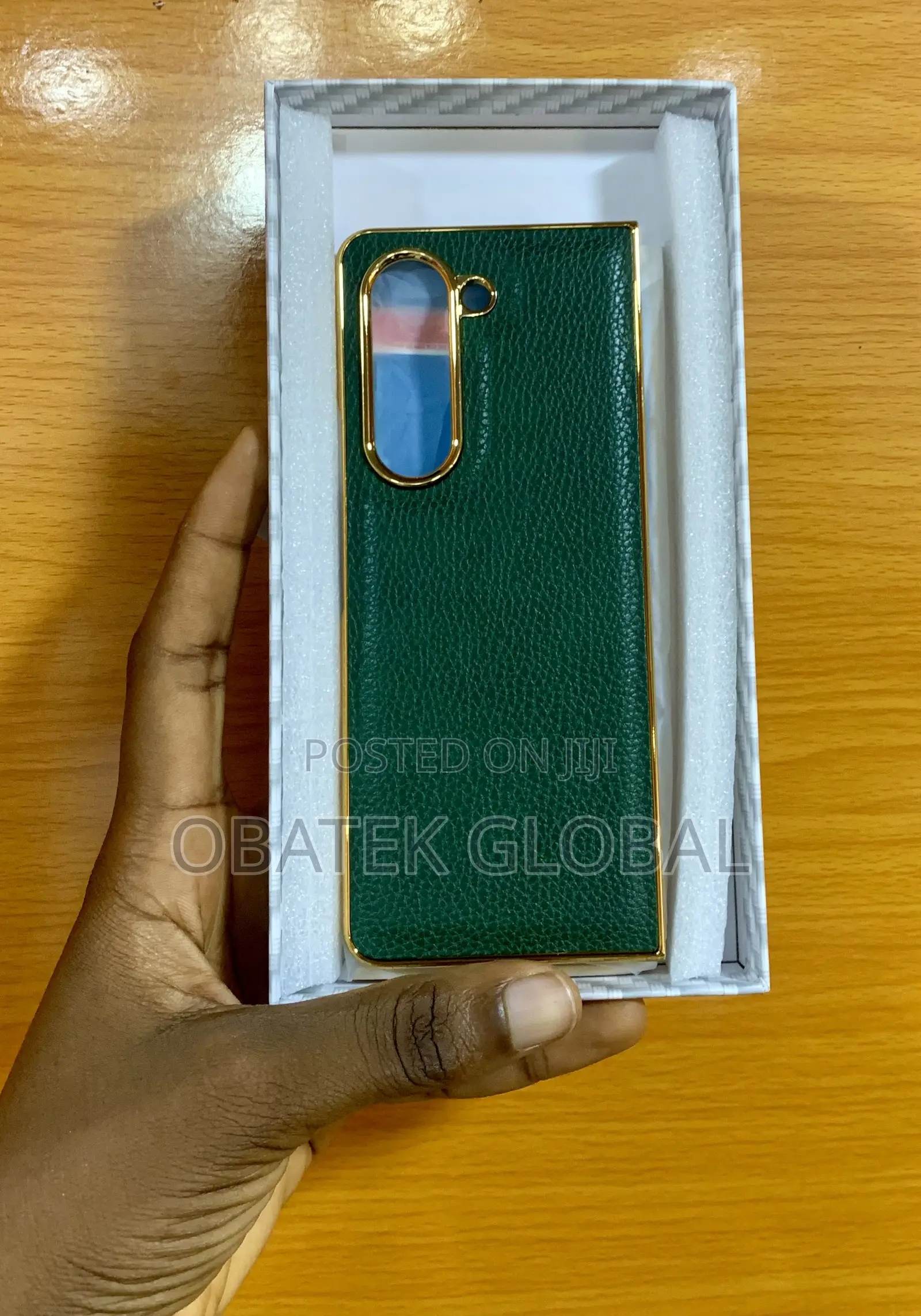 Fold 5 Phone Pouch