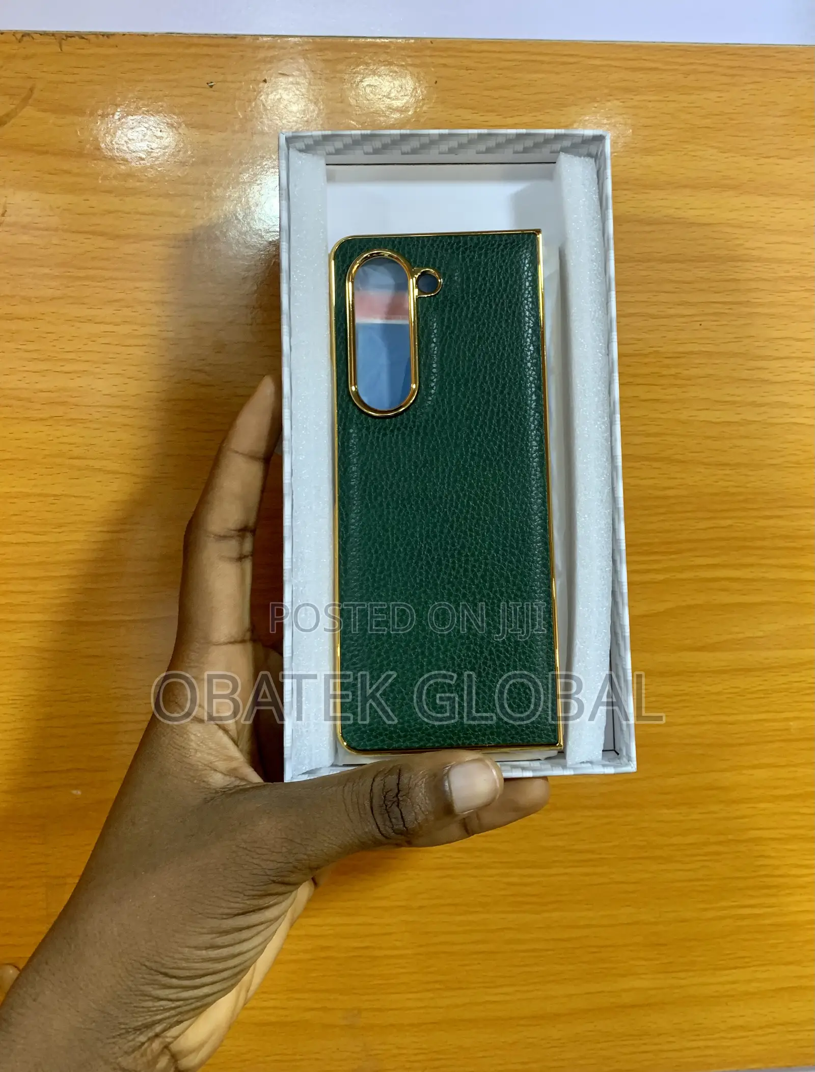 Fold 5 Phone Pouch