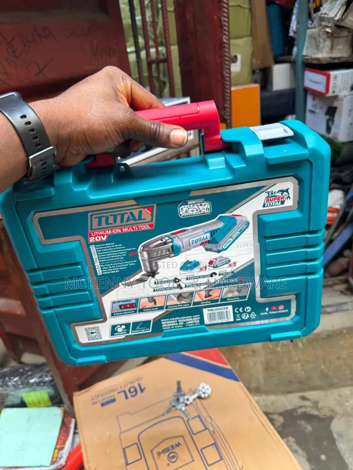 Tmli2022
Cordless Multi-Tool