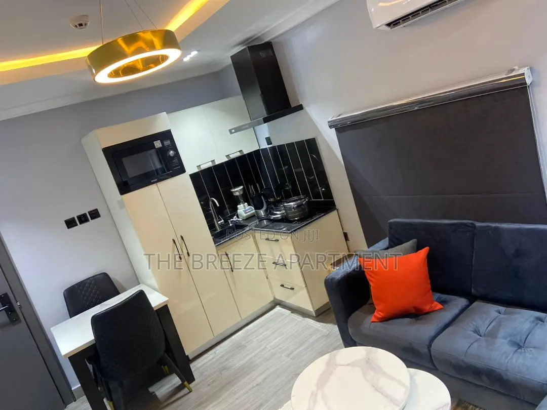 Serene Peaceful One Bedroom Flat With Pool.