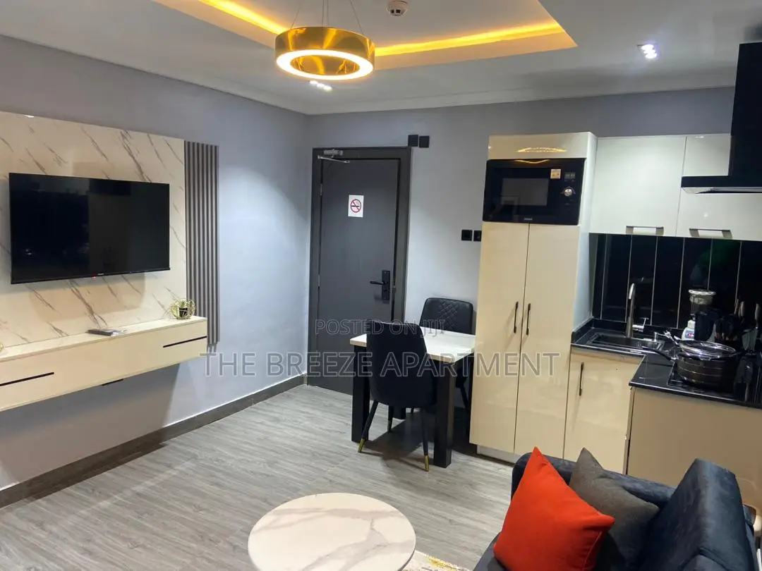Serene Peaceful One Bedroom Flat With Pool.