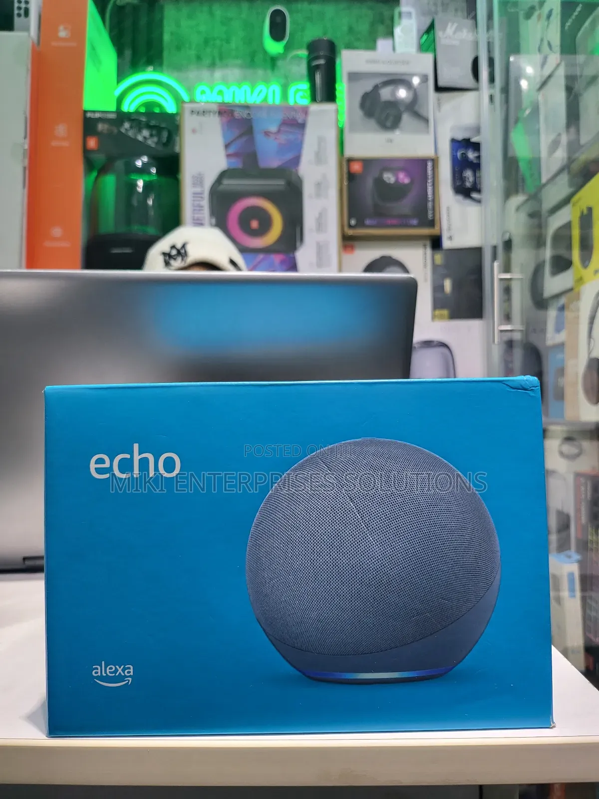Amazon Echo Speaker Big