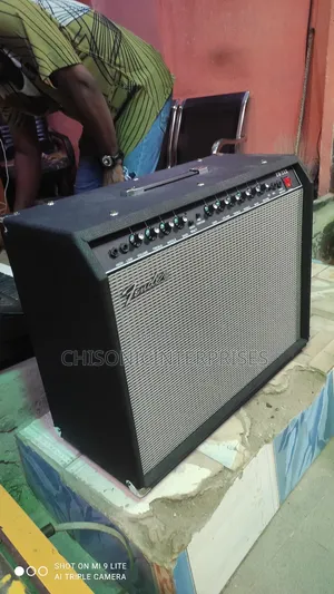 Fender Lead Combo Fd212