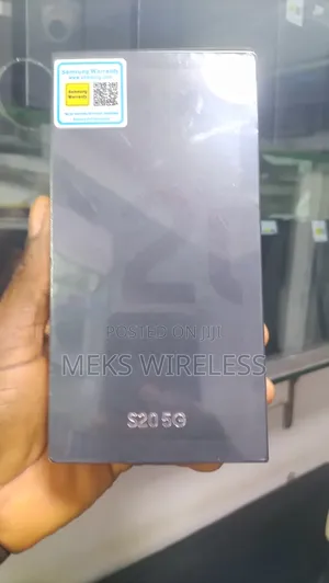 New Samsung Galaxy S20 128 GB