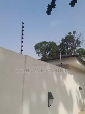 Electric Standing Poles