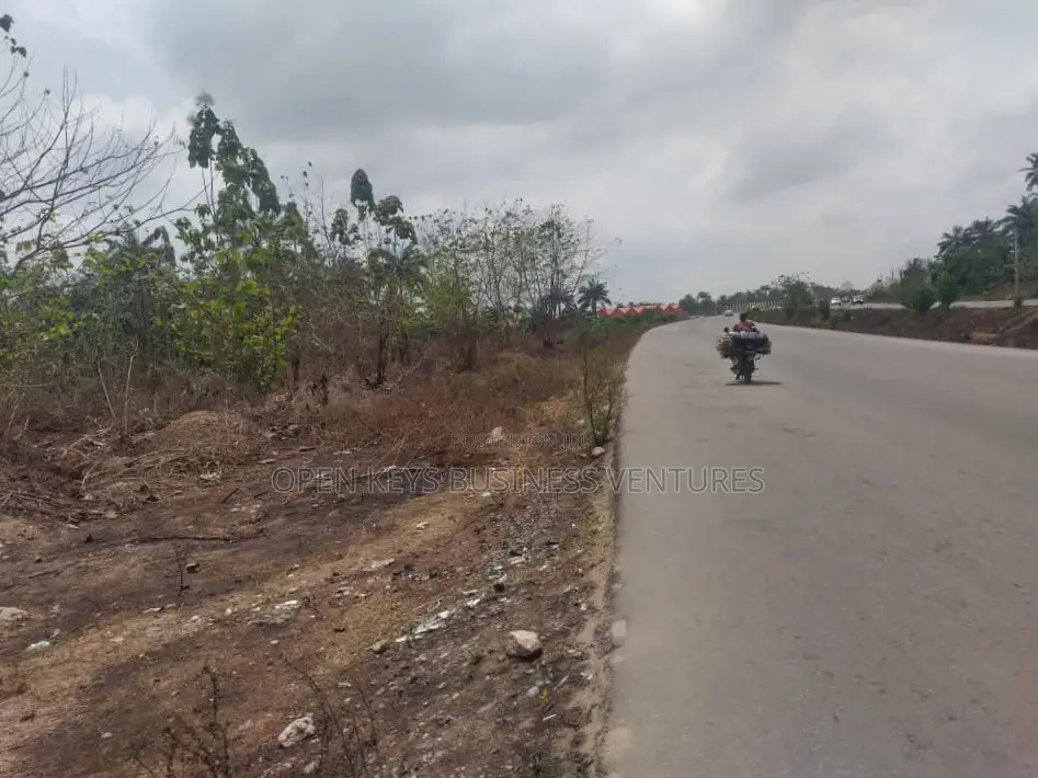 One Acre Commercial Land
