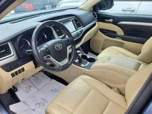Toyota Highlander Limited 4dr SUV (3.5L 6cyl 6A) 2015 Blue