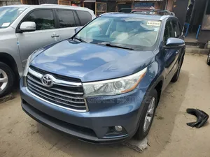 Toyota Highlander Limited 4dr SUV (3.5L 6cyl 6A) 2015 Blue