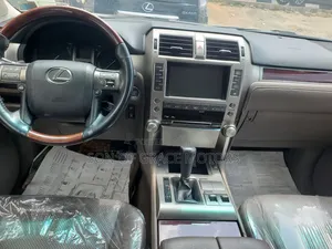 Lexus GX 460 Premium 2011 White