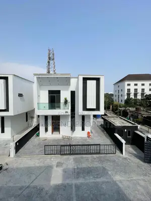 4bdrm Duplex in Idado for sale