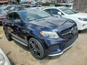 Mercedes-Benz GLE-Class 2019 Blue