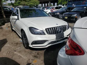 Mercedes-Benz C300 2011 White