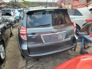 Toyota RAV4 3.5 Limited 4x4 2012 Gray