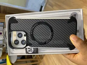 iPhone 16 Pro Max Pouch
