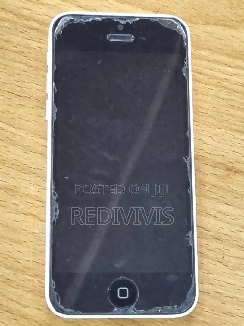 Apple iPhone 5c 16 GB White