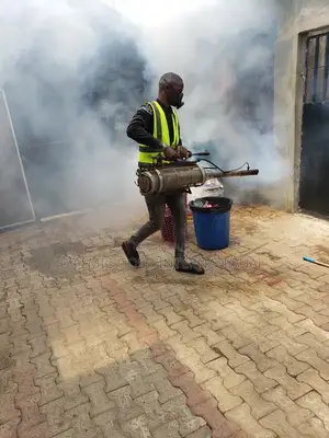 Experienced Pest Exterminator