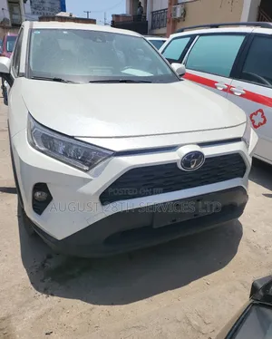 Toyota RAV4 2020 White