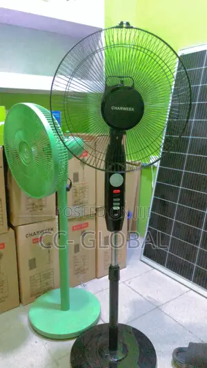 Charweek Solar Fan – 12h Battery, Bright Backlit Bulb