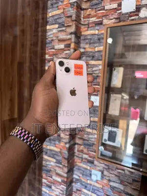 Apple iPhone 13 128 GB Pink