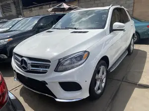 Mercedes-Benz GLE-Class GLE 350d 4MATIC 2018 White