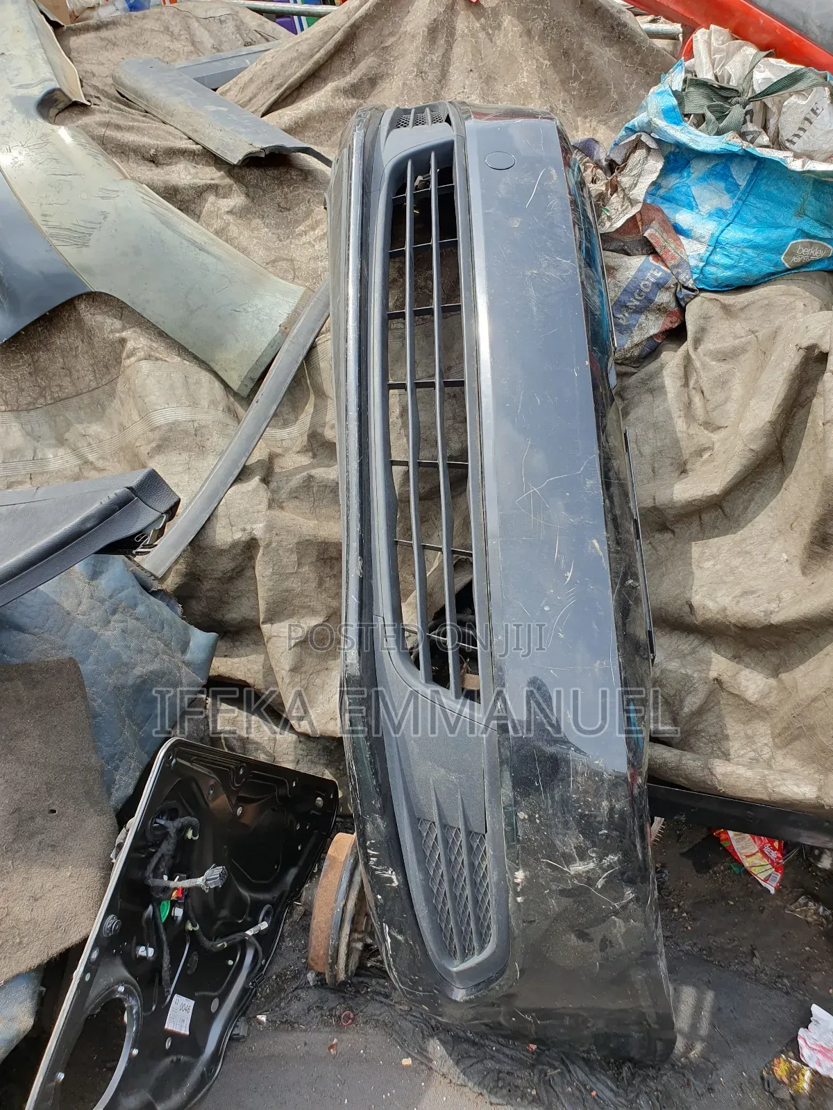 Front Bumper Volkswagen Jetta 2012