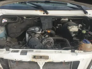 Volkswagen LT 2002 White