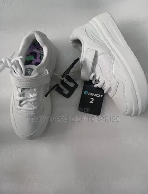 And1 Quality White Sneakers