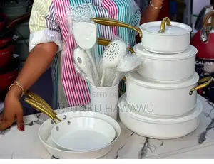 Ceramic Coating Cookware Set With Silicon Spoons Holder