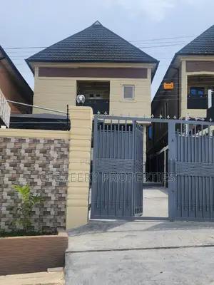 4bdrm Duplex in Ogba for sale