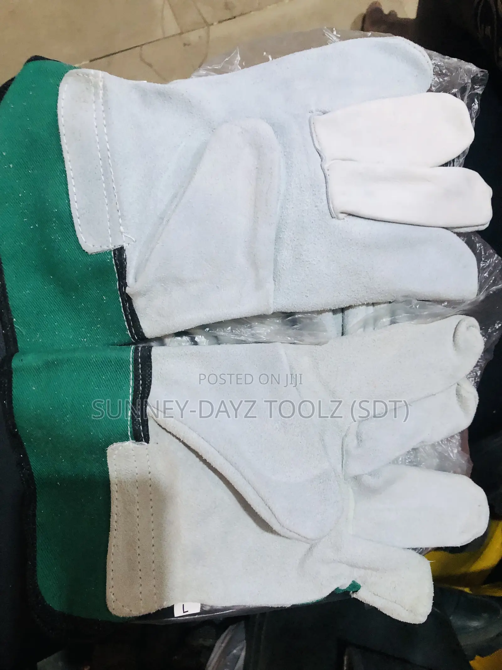 Fitter Glove
