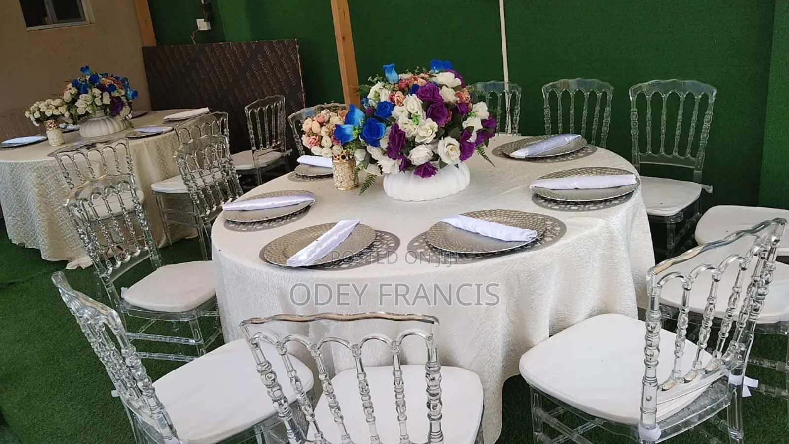 Traditional Wedding Decor