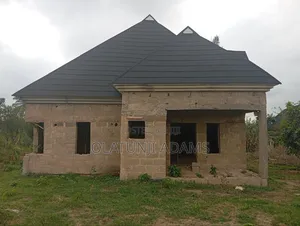 Uncompleted 3bdrm Bungalow In Kuliya Kobo, Osogbo For Sale