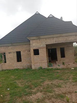 Uncompleted 3bdrm Bungalow In Kuliya Kobo, Osogbo For Sale