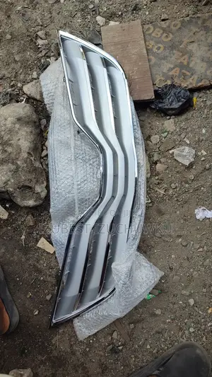 Front Grill Camry 2010