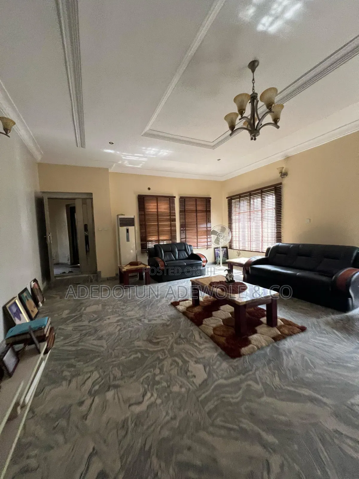 4bdrm Duplex in Akinfenwa Close,, Akobo for sale
