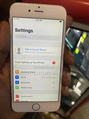 Photo - New Apple iPhone 6 128 GB Silver