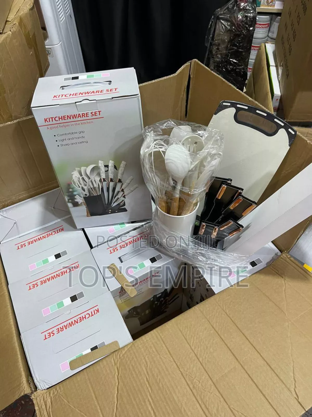 19 Pieces Kitchenware