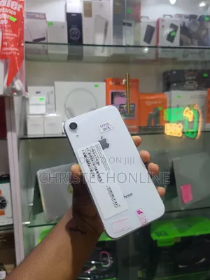 Apple iPhone XR 128 GB White