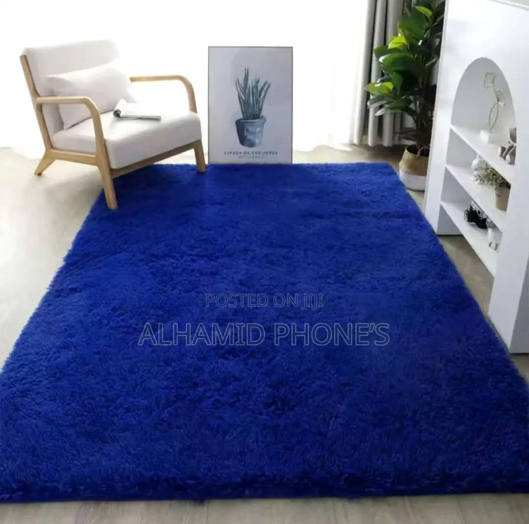 Fluffy Centre Rug
