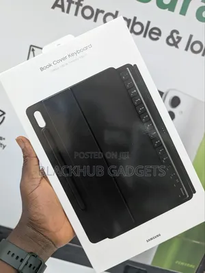Photo - Samsung Tab S8/S7 Keyboard Pouch 
Brand New