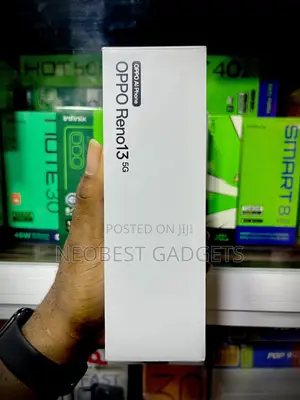 New Oppo Reno13 512 GB White