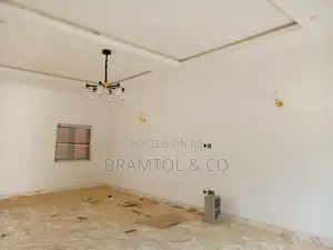 4bdrm Townhouse / Terrace in Wuye for rent