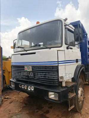 Iveco Tipper Dump Truck 10 Tyres - Company Use