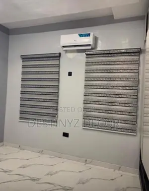 Offset Window Blinds
