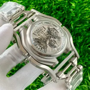 Invicta Luxury Quality Chain Strap Wristwatches