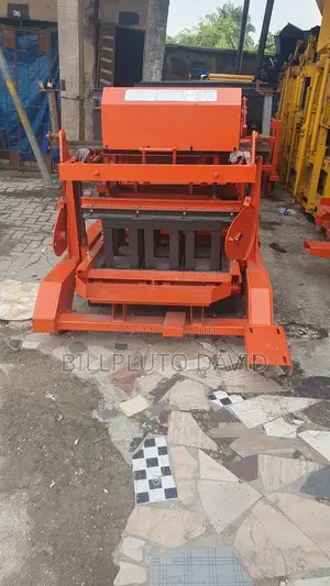 Concrete Block Making Machine