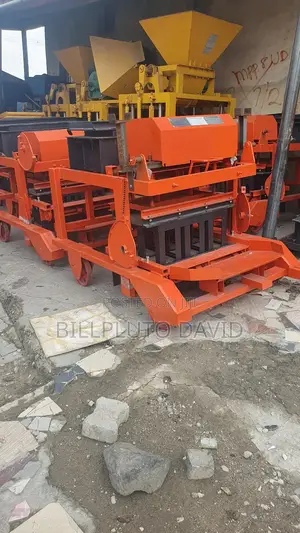 Concrete Block Making Machine