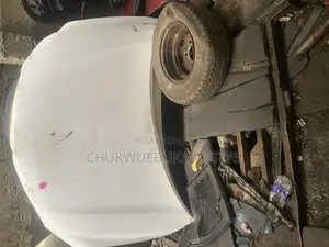 Bonnet Camry 2009