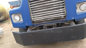 Mack Old Model Face
